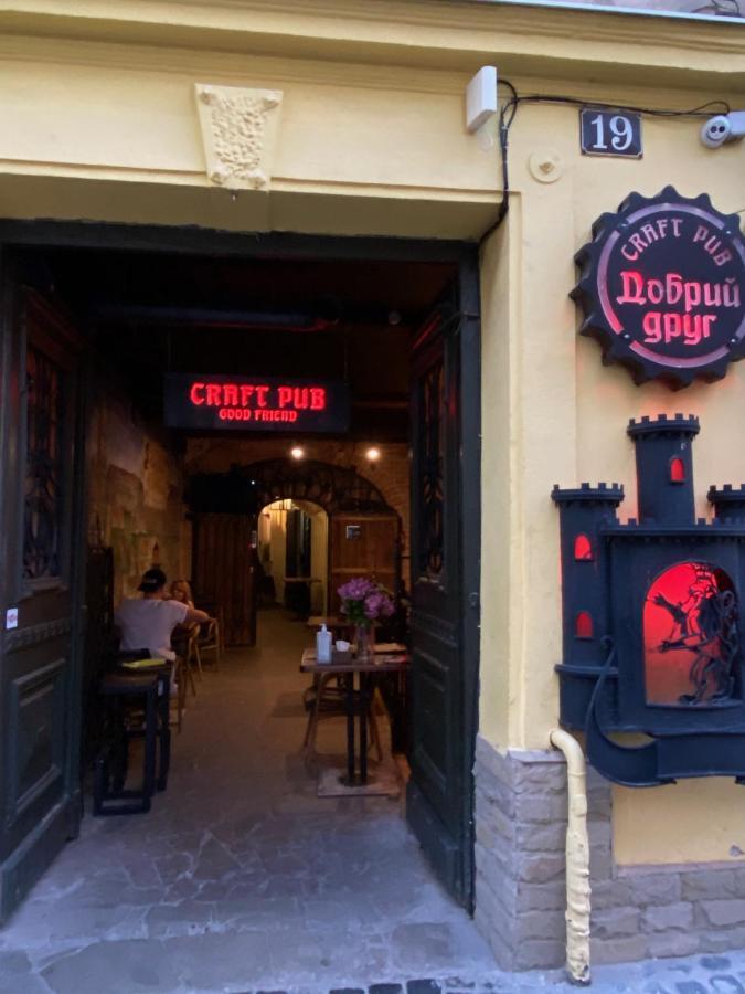 Квартира У Львові На Вулиці Лесі Українки 19 Dış mekan fotoğraf